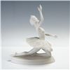 Image 4 : 3pc Boehm Classical Ballet Figurines, Cinderella, Firebird and Swan Lake