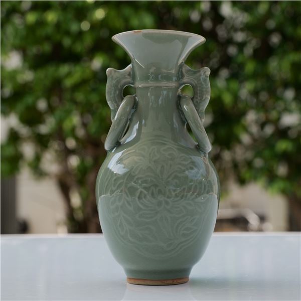Chinese Celadon Ware Ceramic Double-Handled Vase