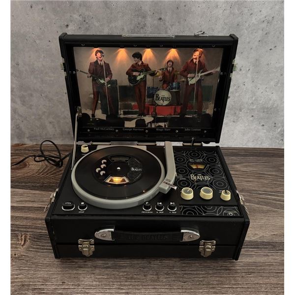 Beatles Pick-Up CD Player Radio