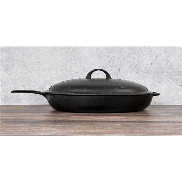 Griswold Cast Iron No 15 Oval Pan & Lid