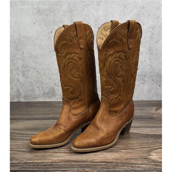 Vintage Women's Rodeo Drive Cowboy Boots