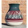 Image 1 : A Jones Navajo Mesa Verde Pottery Vase