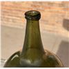 Image 4 : 1700s Colonial America Dutch Onion Rum Bottle