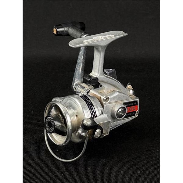Olympic VS 800 Spin Casting Fishing reel