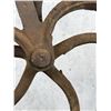 Image 3 : Antique Cast Iron Well Pulley