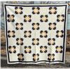 Image 2 : Antique Daisy Bell Sawtooth Star Quilt