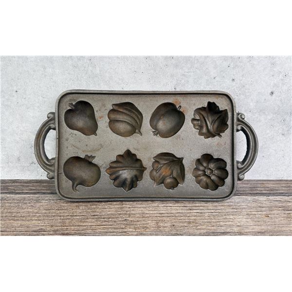 John Wright Cast Iron Fruit Mold Pan