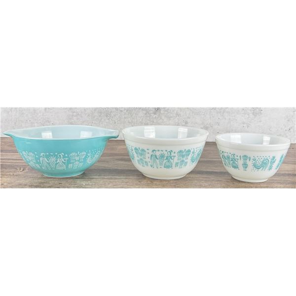 Pyrex Amish Butter Print Mixing Bowls