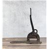 Image 6 : Cast Iron Brown's Mule Plug Cut Tobacco Cutter