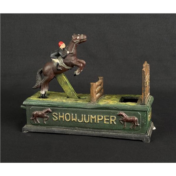 Cast Iron Showjumper Bank