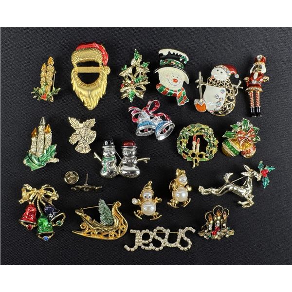 Costume Jewelry Christmas Brooches