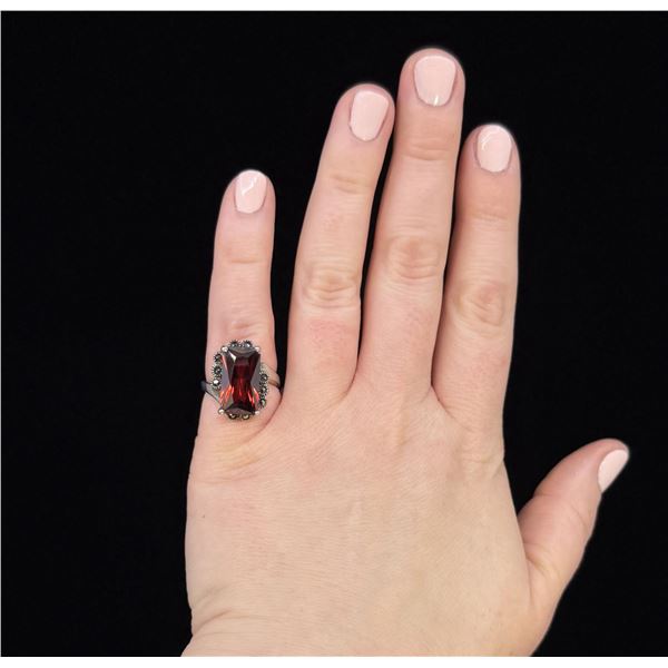 Sterling Silver Garnet Ring