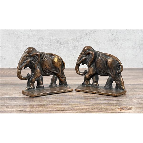 Verona Cast Iron Elephant Bookends
