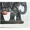 Image 6 : Verona Cast Iron Elephant Bookends
