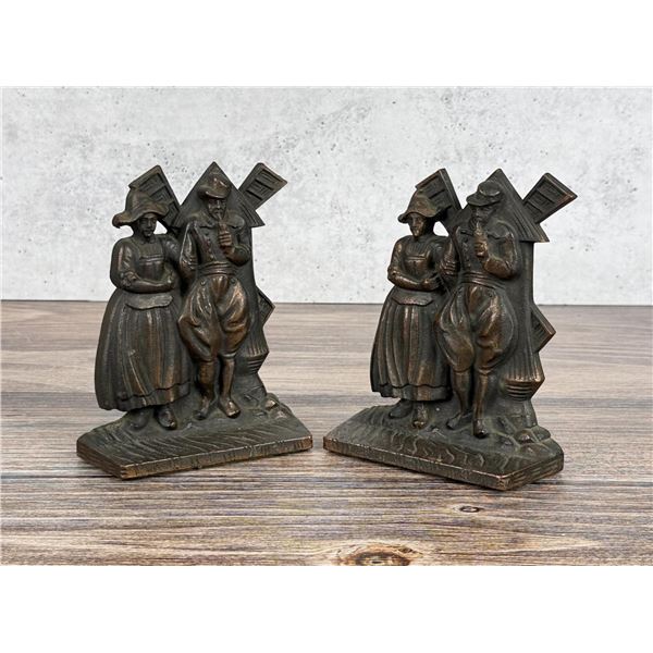 Verona Cast Iron Dutch Windmill Couple Bookends
