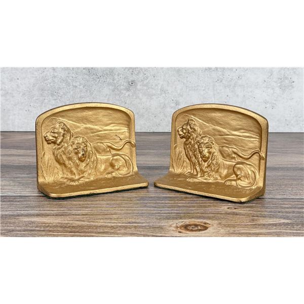 Lions on Savannah Cast Iron Bookends