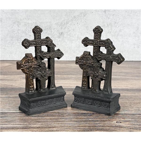 SPI Home Mixed Crosses Bookends