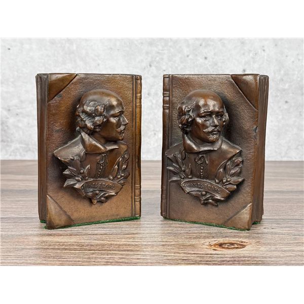 Nuart Shakespeare Bookends