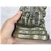 Image 9 : Armor Bronze A Welcome Guest Bookends