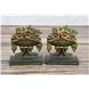 Image 2 : Judd Cast Iron Flower Urn Bookends