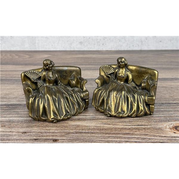 Jennings Brothers Lady On Settee Bookends 1595