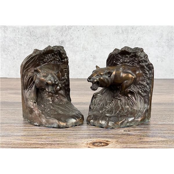 Tiger in Jungle Bookends