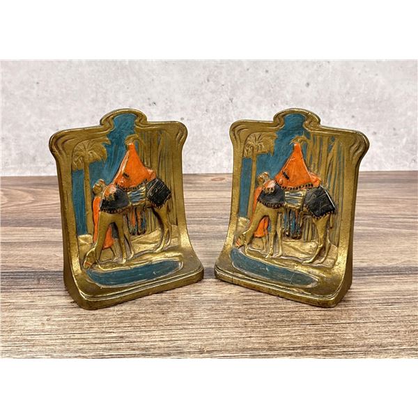 Galvano Orientalist Oasis Thirsty Camel Bookends