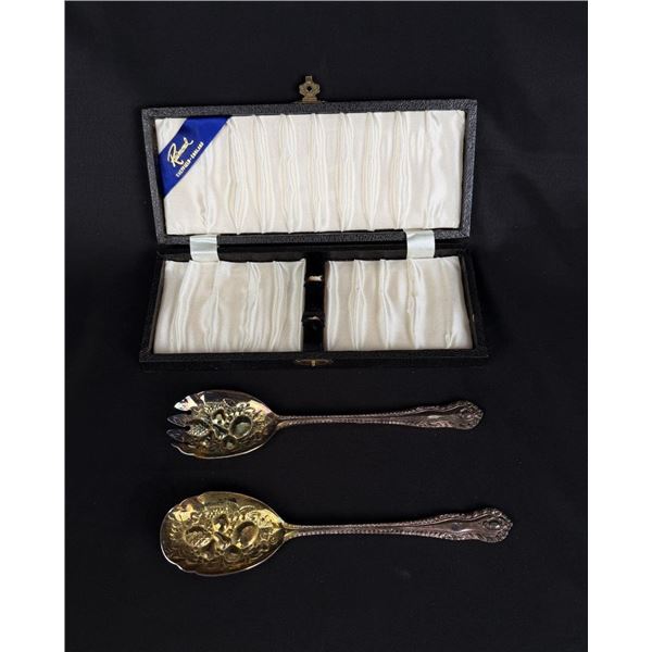 Raimond Sheffield England Berry Spoon Set