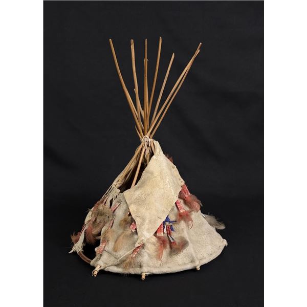 Sioux Native American Indian Quilled Model Tipi