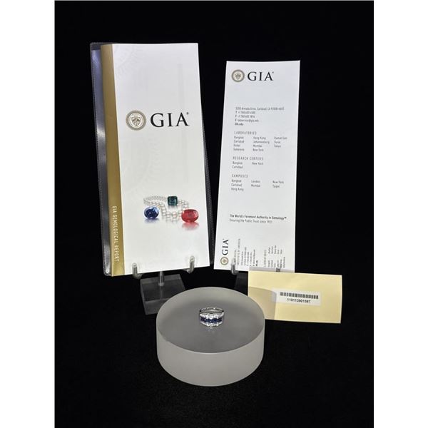 18k White Gold Australian Sapphire Diamond Ring