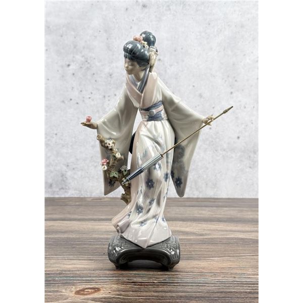 Lladro Porcelain Figurine 1451 Teruko