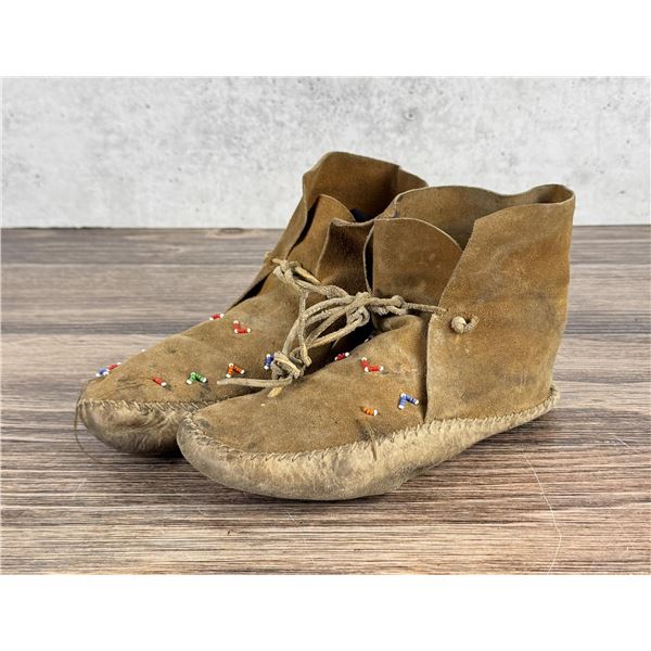 Native American Indian Beaded Moccasins