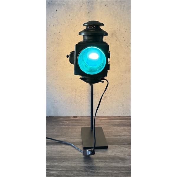 Antique Auto Carriage Lamp