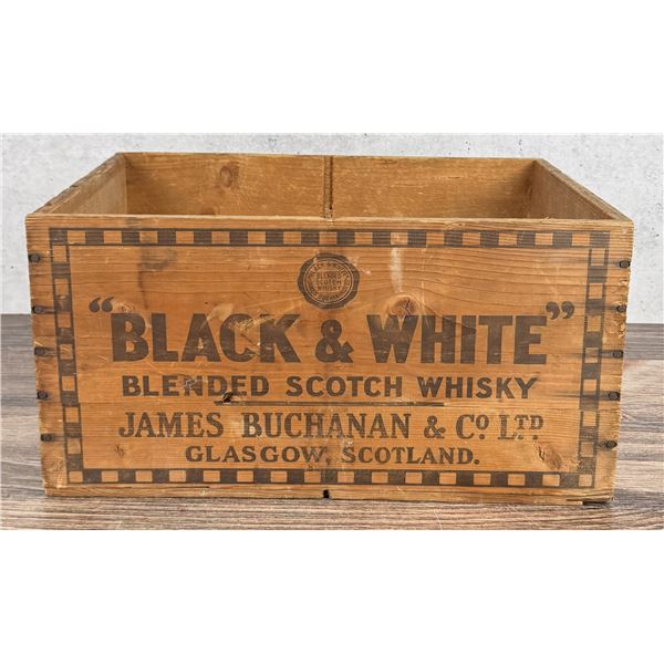 Black & White Scotch Whisky Shipping Crate