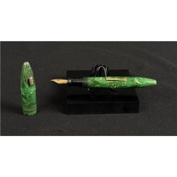 Antique Green Marbled Fountain Pen