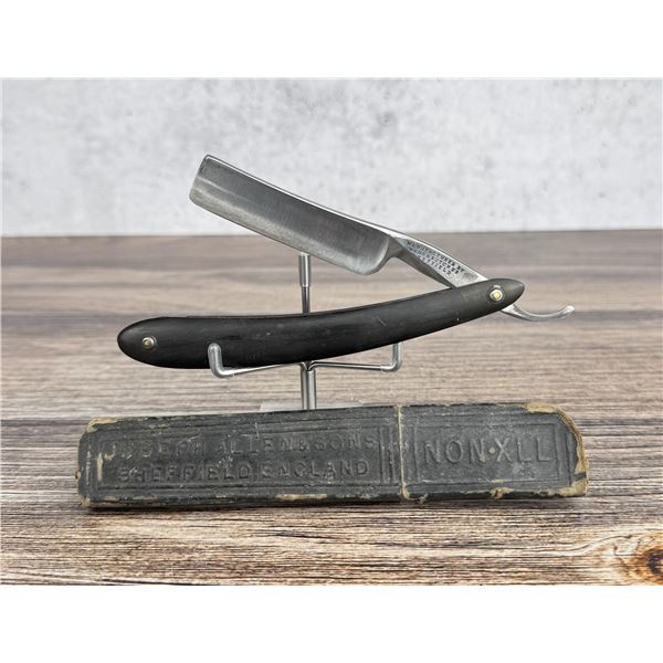Wade & Butcher Sheffield Straight Razor
