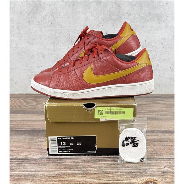 Nike Air Classic SB 310704-671 Size 12 New in Box