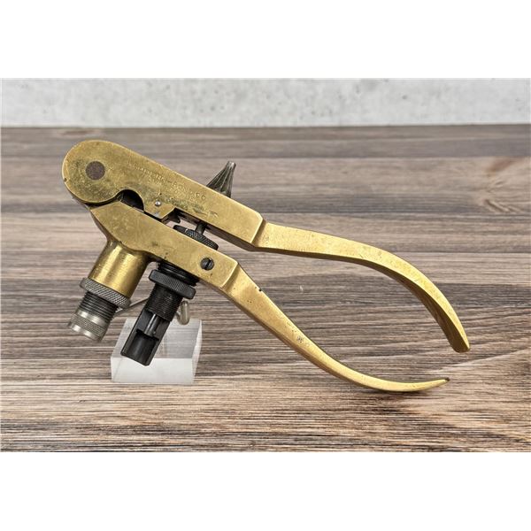 Modern Bond Reloading Tool