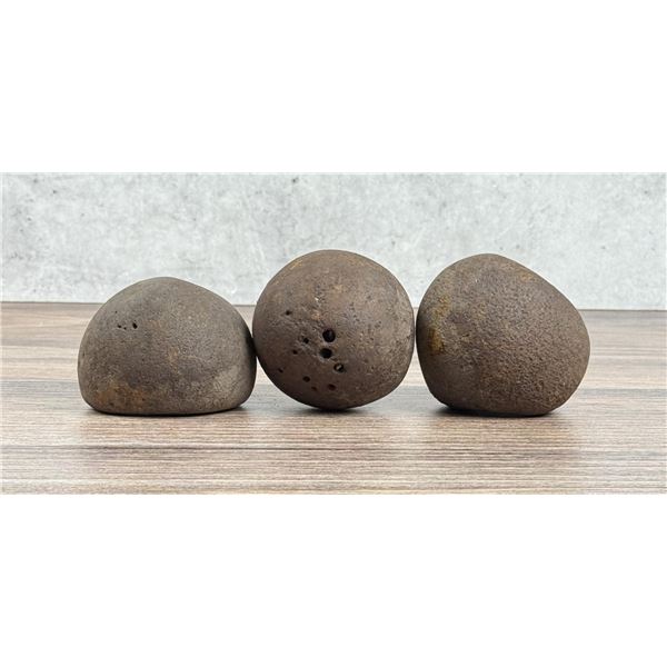 Antique Iron Montana Indian Wars Cannonballs
