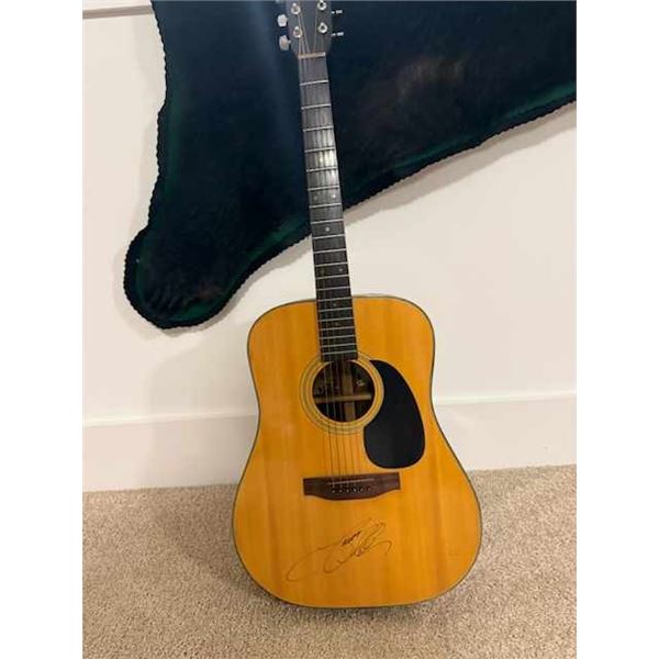 Jason Aldean Signed Full-Size Guitar