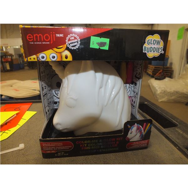 Emoji Color Me Glow Buddy Night Light