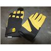 Image 1 : 1 Case Of Large Work Gloves