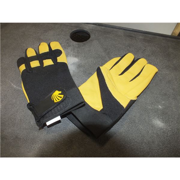 1 Case Of Med Work Gloves