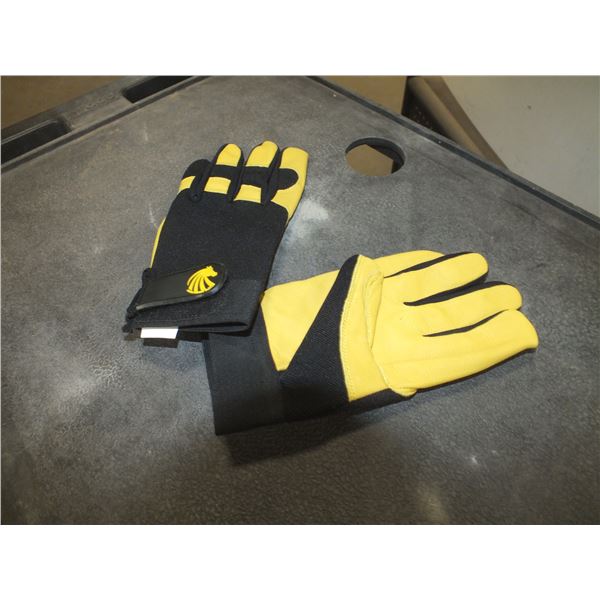 36 Pairs Of Large Work Gloves