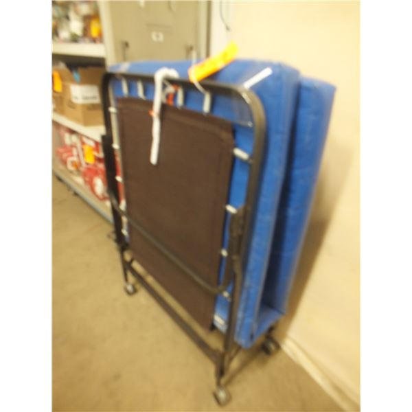 Folding Cott on wheels w/ Mattress