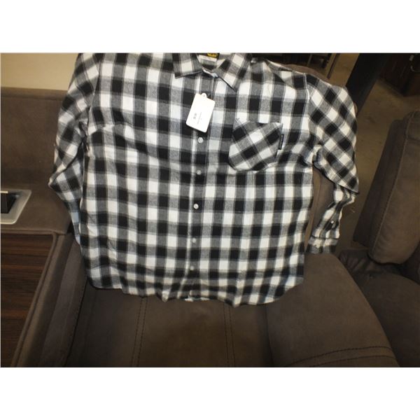Two 2XL Women's Plaid Style Flannel Long Sleaved Shirts