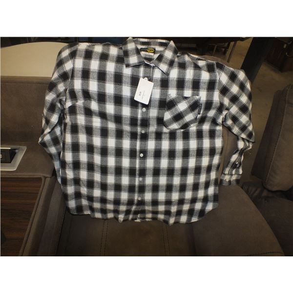 Two 3XL Women's Plaid Style Flannel Long Sleaved Shirts