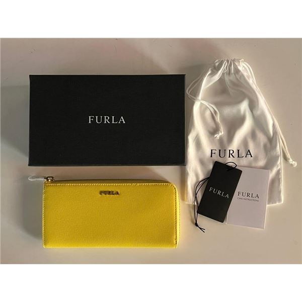 Furla Babylon XL Zip around L Wallet
