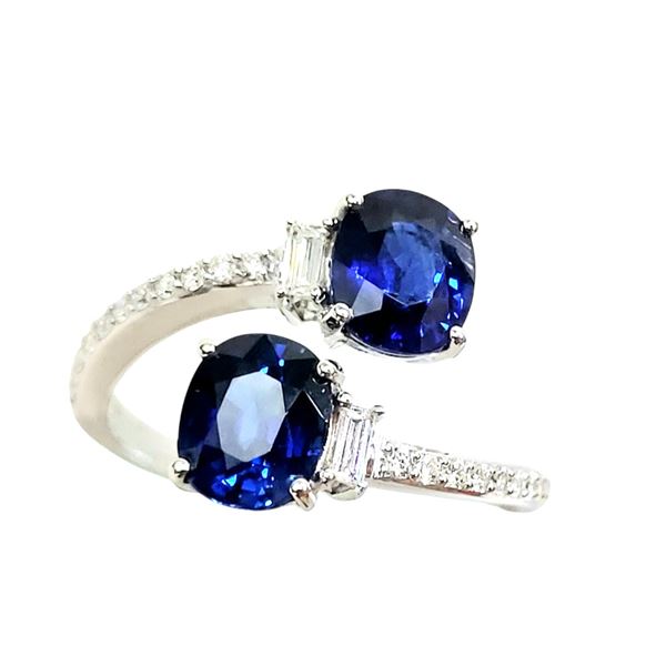 Royal Blue Sapphire and Diamond Toi et Moi Ring