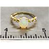 Image 9 : Graceful Ethiopian Opal and Diamond Petite Ring